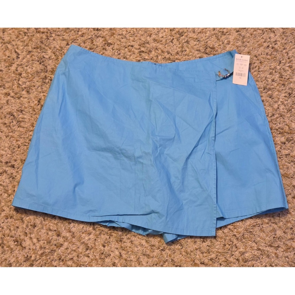 NWT New York & Company Mini Skort Women's Size 12 Blue Zip Up